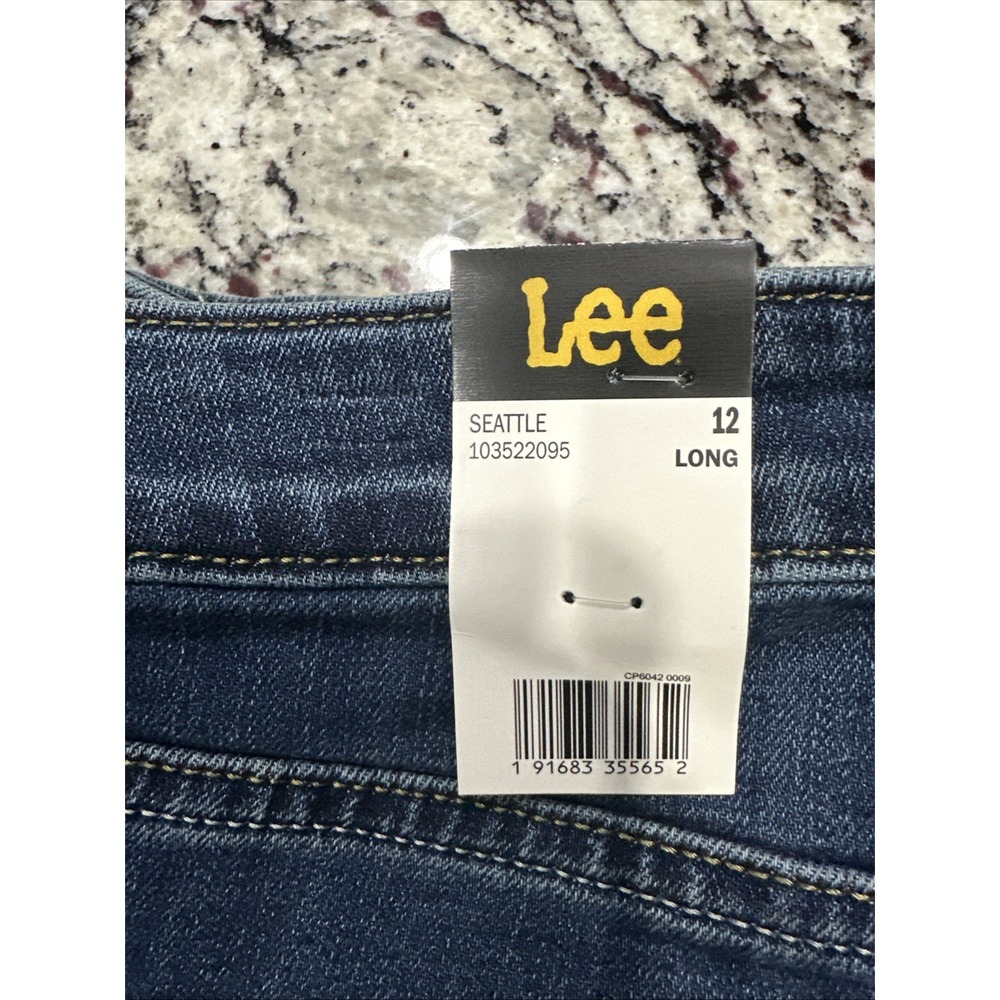 NWT New Lee Women's Legendary Regular Fit Straight Leg Jeans‎ 12 Long - Picture 3 of 13